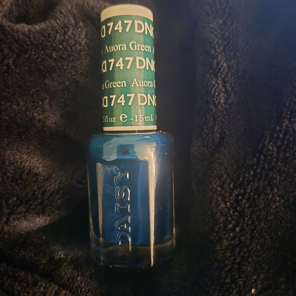 Aurora Green Nail Polish